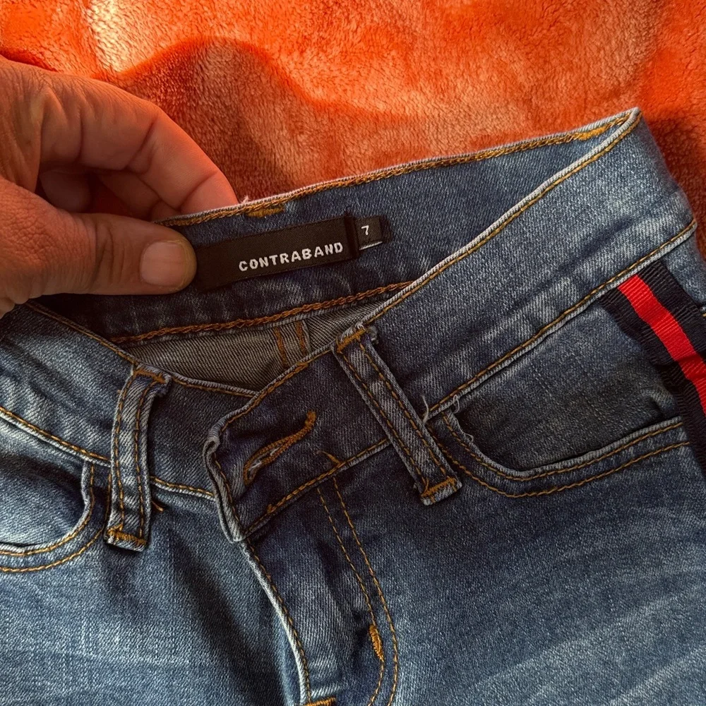 Contraband Jeans | Girls | Stylish Blue Jeans w/ Red Stripe | SIZE 7 - Picture 3 of 6